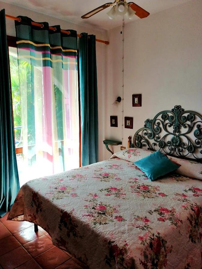 Villa Perla Capoliveri  Eksteriør bilde